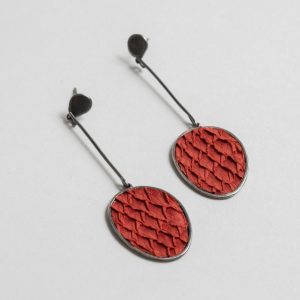 Lena Lindahl, Örhänge Laxskinn