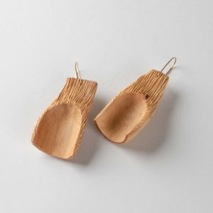 Sofia Bankeström, Örhänge karvad ene