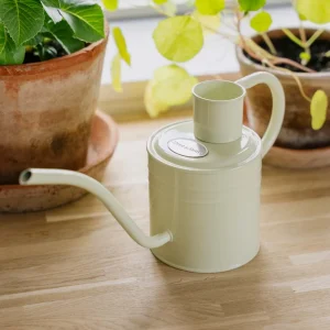 Inomhus vattenkanna i metall, 1 L, vintage creme